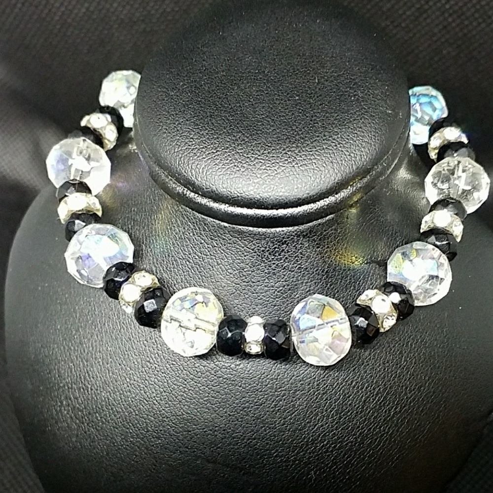 Handmade jewelry bracelet